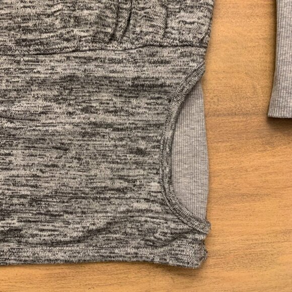 Athleta Pullover Batwing Robin Gray Size Small - Picture 3 of 10